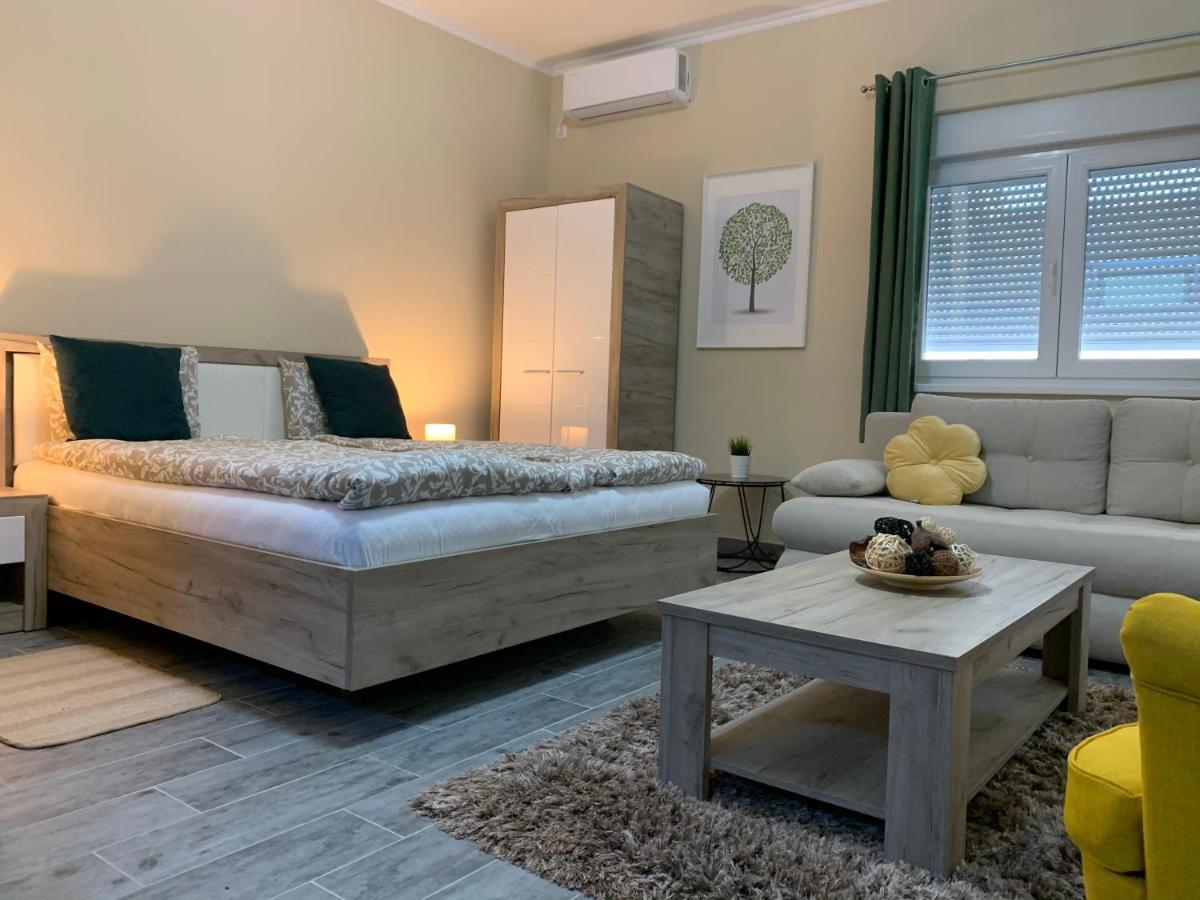 Apartman Hana Sombor Exterior foto